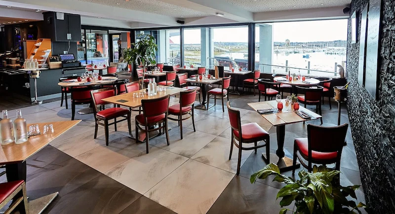 Les meilleurs restaurants à Camaret-sur-Mer : où manger avec vue sur la mer en 2025